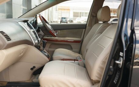 Toyota Harrier, 2004 год, 1 250 000 рублей, 19 фотография