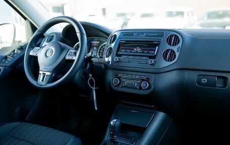 Volkswagen Tiguan I, 2012 год, 1 549 000 рублей, 10 фотография