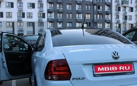 Volkswagen Polo VI (EU Market), 2016 год, 1 050 000 рублей, 1 фотография