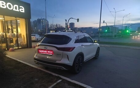 Infiniti QX50 II, 2022 год, 3 800 000 рублей, 5 фотография