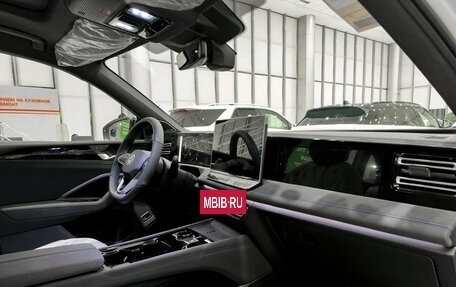 Volkswagen Tiguan, 2025 год, 4 850 000 рублей, 11 фотография