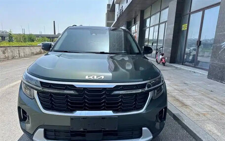 KIA Seltos I, 2023 год, 1 470 777 рублей, 2 фотография