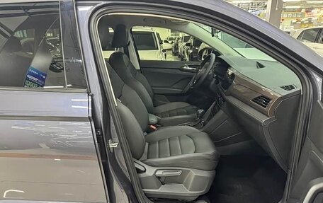 Volkswagen Tharu, 2023 год, 1 410 333 рублей, 10 фотография