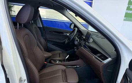 BMW X1, 2022 год, 2 000 000 рублей, 14 фотография