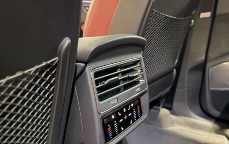 Audi SQ7, 2026 год, 18 243 076 рублей, 12 фотография