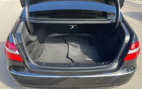 Mercedes-Benz E-Класс, 2010 год, 1 490 000 рублей, 10 фотография