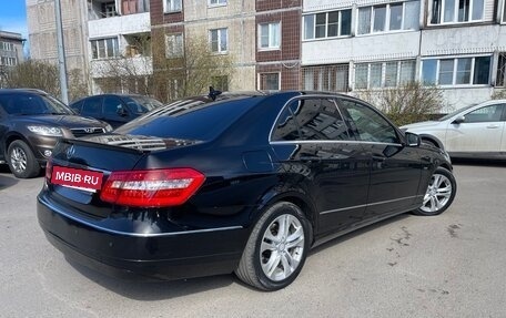 Mercedes-Benz E-Класс, 2010 год, 1 490 000 рублей, 4 фотография