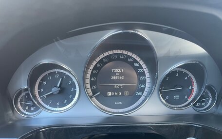 Mercedes-Benz E-Класс, 2010 год, 1 490 000 рублей, 17 фотография