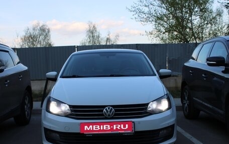 Volkswagen Polo VI (EU Market), 2016 год, 1 050 000 рублей, 2 фотография