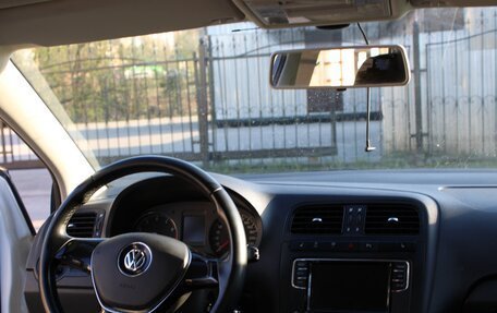 Volkswagen Polo VI (EU Market), 2016 год, 1 050 000 рублей, 16 фотография