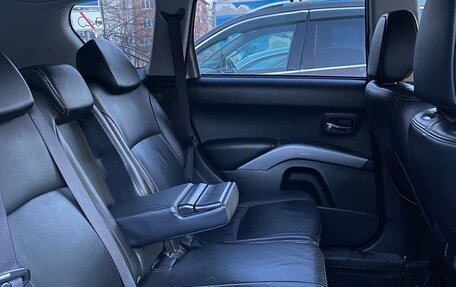 Mitsubishi Outlander III рестайлинг 3, 2006 год, 1 050 000 рублей, 6 фотография