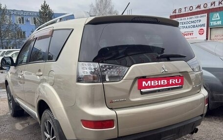 Mitsubishi Outlander III рестайлинг 3, 2006 год, 1 050 000 рублей, 8 фотография