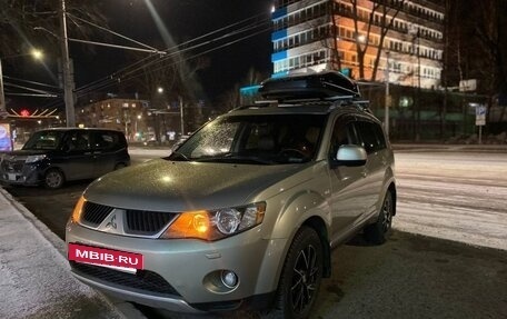 Mitsubishi Outlander III рестайлинг 3, 2006 год, 1 050 000 рублей, 9 фотография