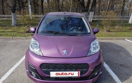 Peugeot 107 I рестайлинг, 2012 год, 580 000 рублей, 3 фотография