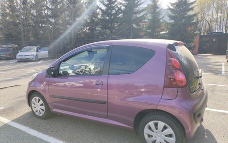 Peugeot 107 I рестайлинг, 2012 год, 580 000 рублей, 7 фотография