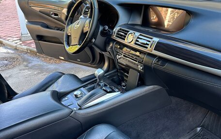 Lexus LS IV, 2013 год, 3 100 000 рублей, 7 фотография