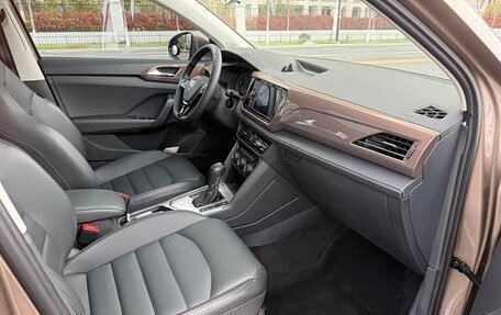 Volkswagen Tharu, 2023 год, 1 450 333 рублей, 6 фотография