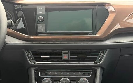 Volkswagen Tharu, 2023 год, 1 450 333 рублей, 11 фотография