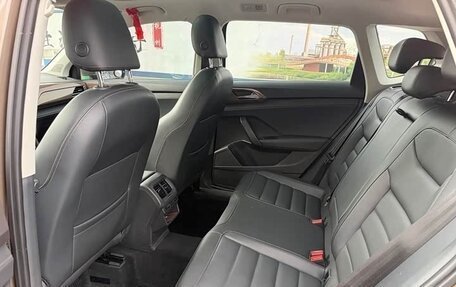 Volkswagen Tharu, 2023 год, 1 450 333 рублей, 9 фотография