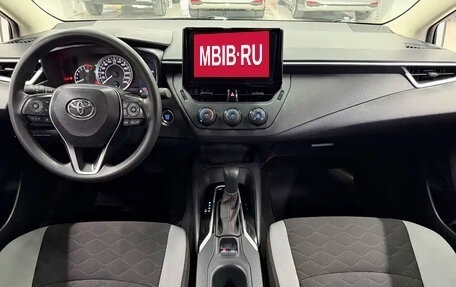 Toyota Corolla, 2023 год, 1 228 000 рублей, 4 фотография