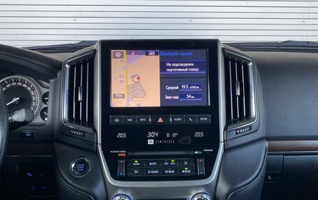 Toyota Land Cruiser 200, 2016 год, 7 950 000 рублей, 18 фотография