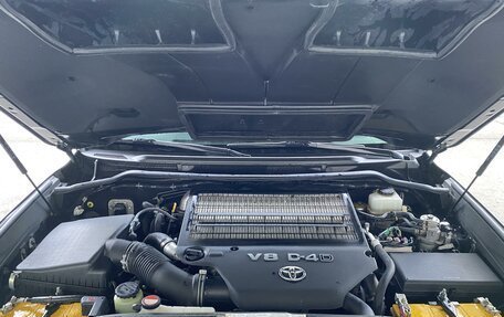 Toyota Land Cruiser 200, 2016 год, 7 950 000 рублей, 39 фотография