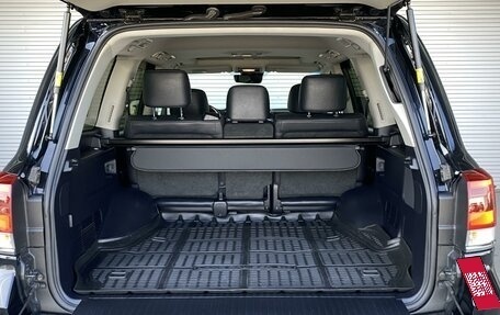 Toyota Land Cruiser 200, 2016 год, 7 950 000 рублей, 37 фотография