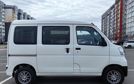 Daihatsu Hijet X, 2021 год, 1 300 000 рублей, 3 фотография