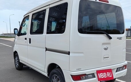 Daihatsu Hijet X, 2021 год, 1 300 000 рублей, 6 фотография