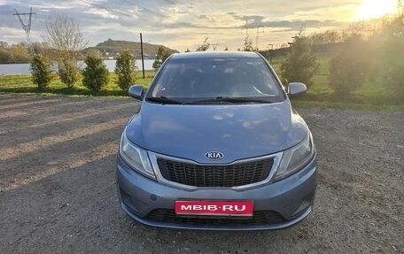KIA Rio III рестайлинг, 2013 год, 900 000 рублей, 1 фотография