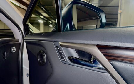 Lexus RX IV рестайлинг, 2022 год, 7 500 000 рублей, 33 фотография