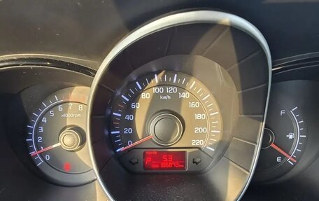 KIA Rio III рестайлинг, 2013 год, 900 000 рублей, 8 фотография