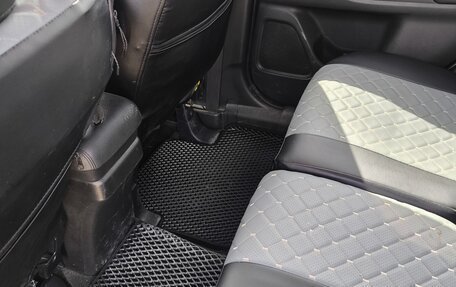 Mitsubishi Outlander III рестайлинг 3, 2015 год, 1 800 000 рублей, 22 фотография