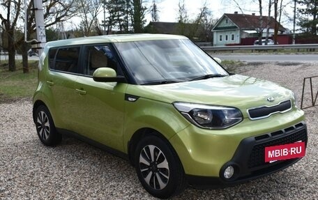 KIA Soul II рестайлинг, 2015 год, 1 250 000 рублей, 2 фотография