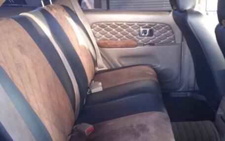 Toyota Hilux Surf III рестайлинг, 2000 год, 1 250 000 рублей, 6 фотография