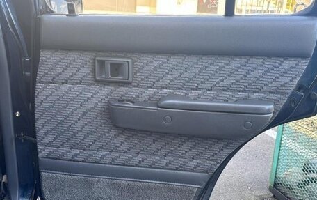 Toyota Hilux Surf III рестайлинг, 1995 год, 1 900 404 рублей, 17 фотография