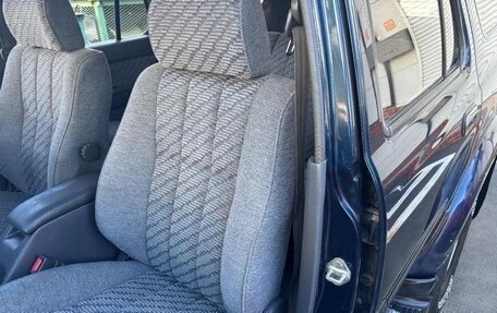 Toyota Hilux Surf III рестайлинг, 1995 год, 1 900 404 рублей, 13 фотография