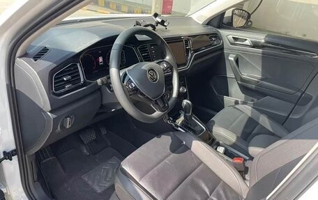 Volkswagen T-Roc I, 2023 год, 1 420 000 рублей, 9 фотография