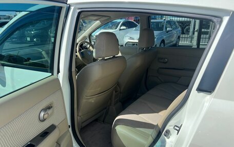 Nissan Tiida, 2011 год, 889 000 рублей, 17 фотография