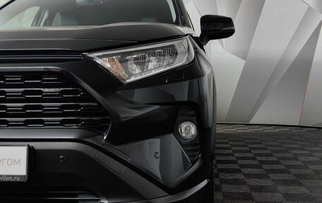 Toyota RAV4, 2021 год, 3 420 000 рублей, 10 фотография