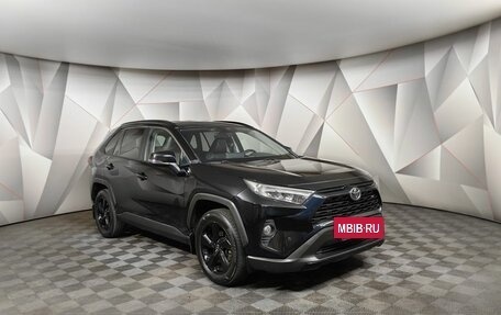 Toyota RAV4, 2021 год, 3 420 000 рублей, 3 фотография