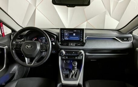 Toyota RAV4, 2021 год, 3 420 000 рублей, 14 фотография