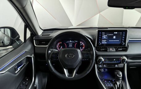 Toyota RAV4, 2021 год, 3 420 000 рублей, 19 фотография