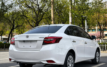 Toyota Vios III, 2023 год, 1 200 000 рублей, 4 фотография
