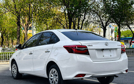 Toyota Vios III, 2023 год, 1 200 000 рублей, 6 фотография