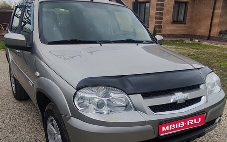 Chevrolet Niva I рестайлинг, 2016 год, 767 000 рублей, 1 фотография