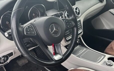 Mercedes-Benz GLA, 2018 год, 2 950 000 рублей, 2 фотография