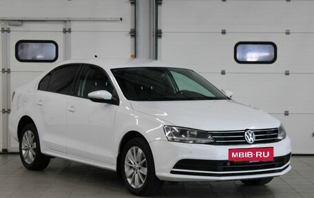 Volkswagen Jetta VI, 2017 год, 1 357 000 рублей, 3 фотография