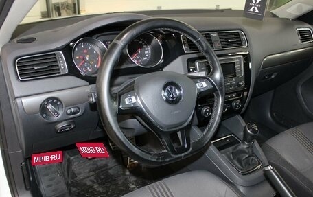 Volkswagen Jetta VI, 2017 год, 1 357 000 рублей, 14 фотография