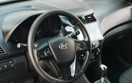 Hyundai Solaris II рестайлинг, 2011 год, 720 000 рублей, 11 фотография